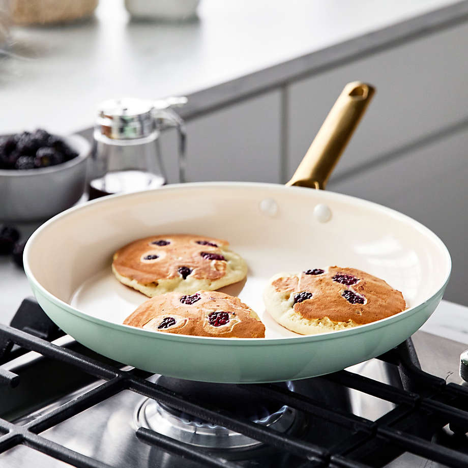 Utenzo Home 7-Piece Silt Green Non-Stick Ceramic Cookware - Image 4
